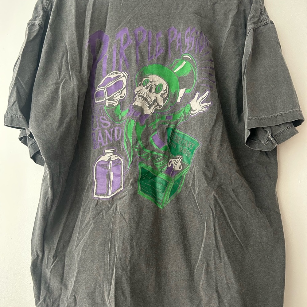 Comfort Colors Delta Tau Delta Purple Passion 2016 Gray Short Sleeve Tee